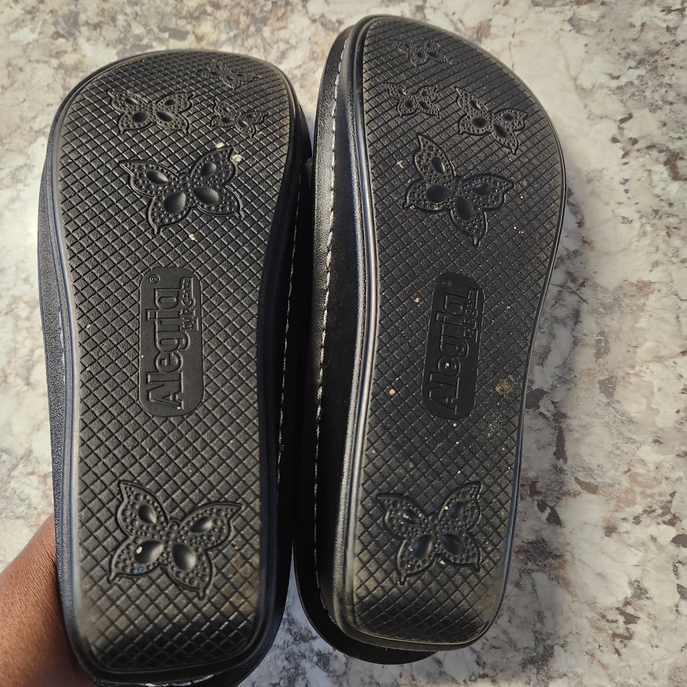 Alegria Kids' Black and Blue Shoes - Picture 7 of 7